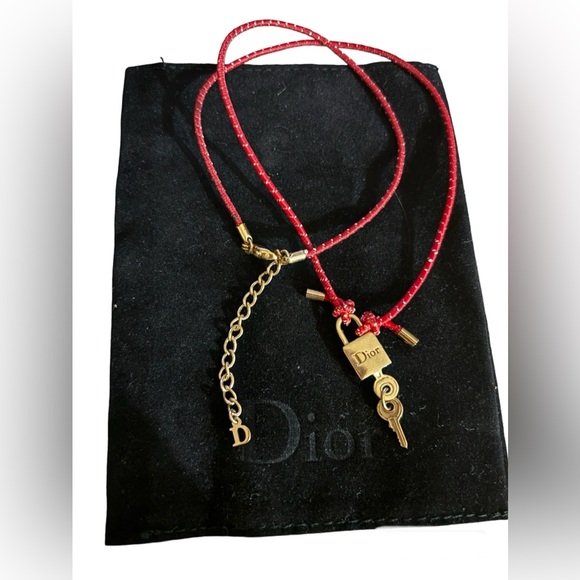 Christian Dior | Red Necklace with Dior Lock and Key Charm and Dior D - Picture 4 of 4